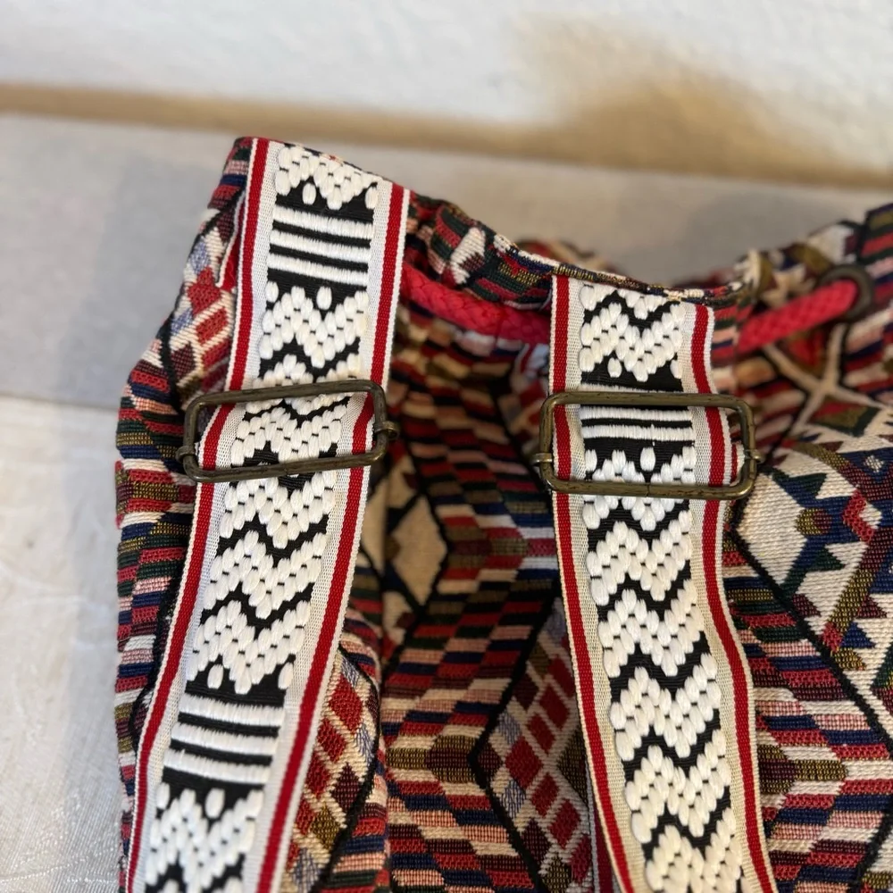 Woven Tapestry Aztec Patterned Drawstring Backpack. 15x15.‎ Multicolor